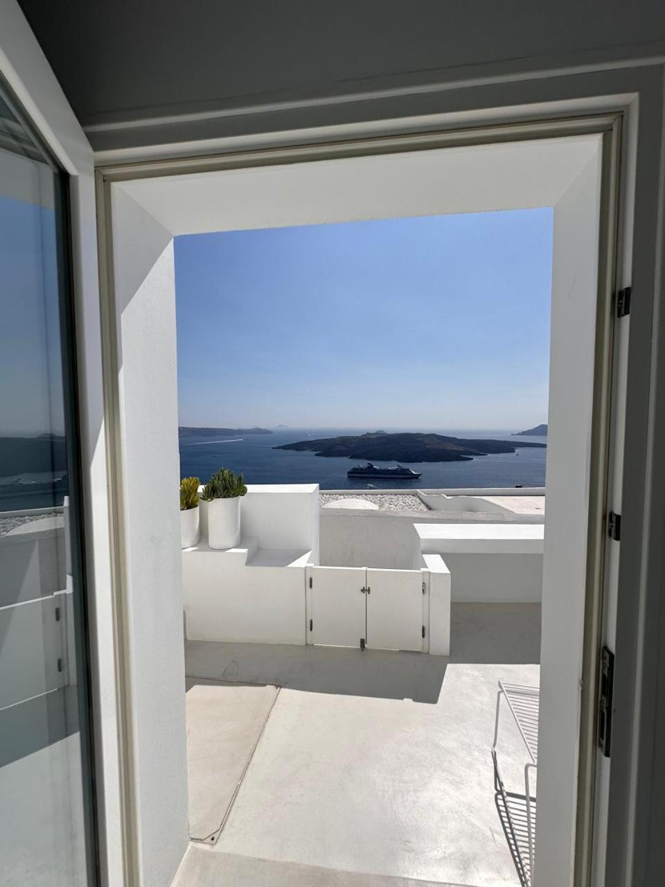 Aesthesis Boutique Villas Fira Bagian luar foto