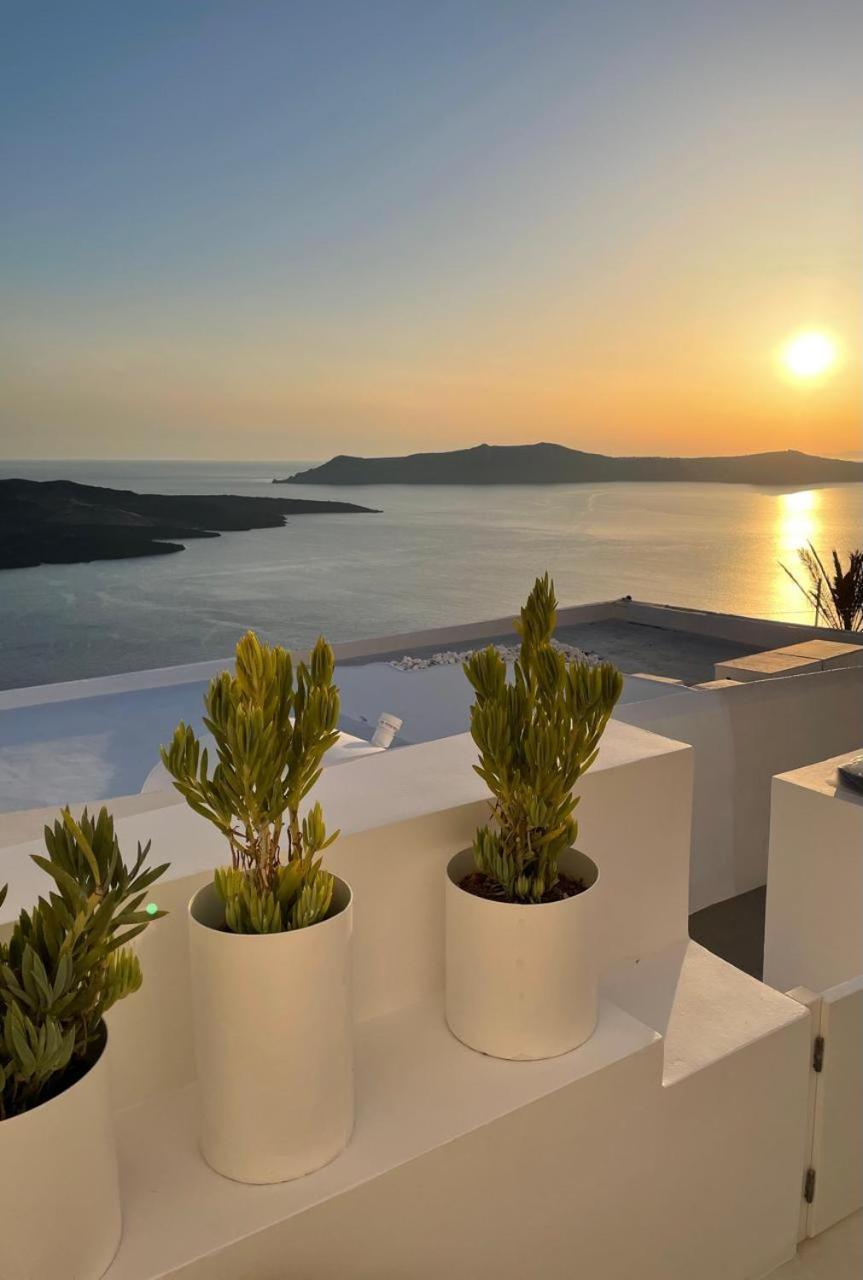 Aesthesis Boutique Villas Fira Bagian luar foto