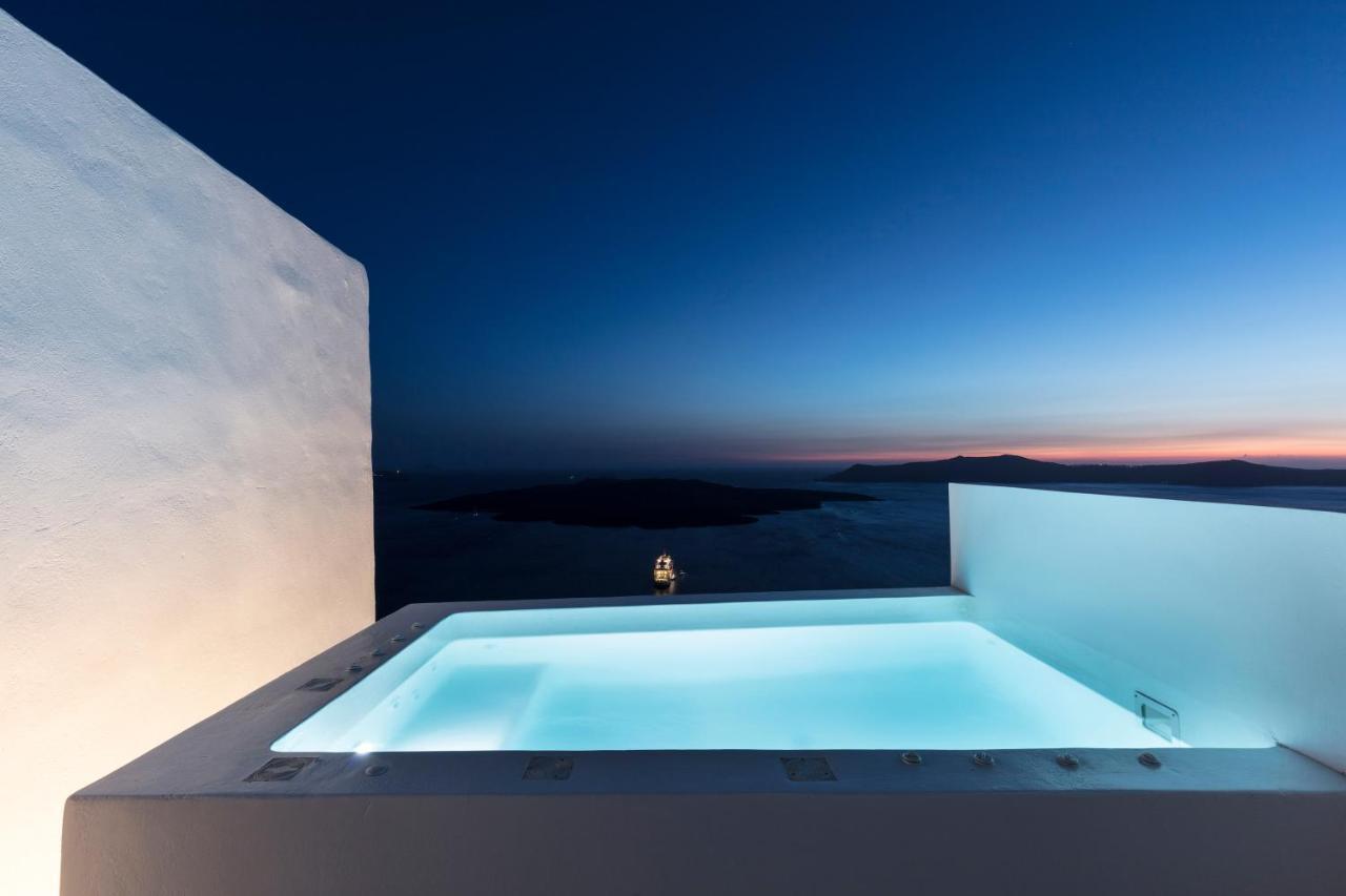 Aesthesis Boutique Villas Fira Bagian luar foto